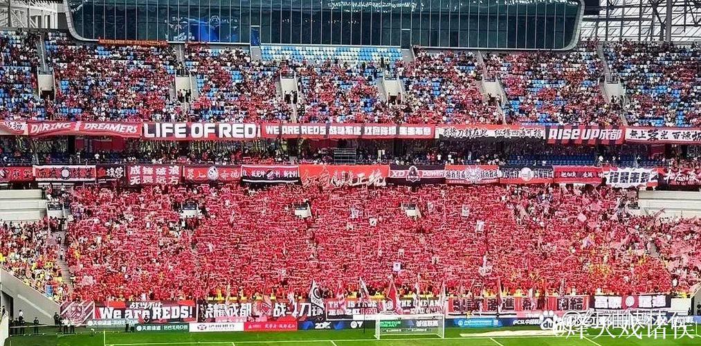 中超半程小结：双雄争霸到四强比拼 更新换代来临